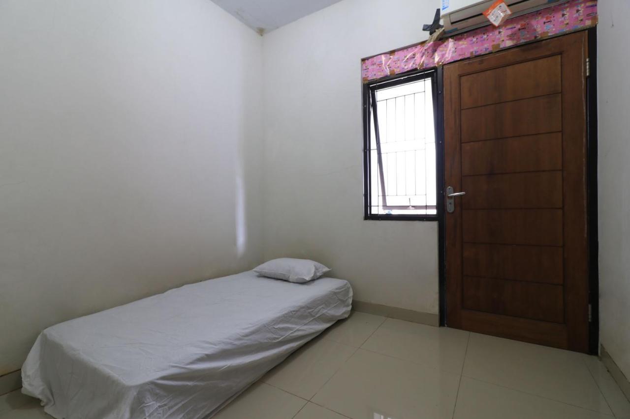 Minimalis Mampang